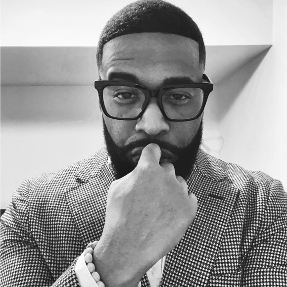 Meet your Posher, Trovon - Picture 1 of 6